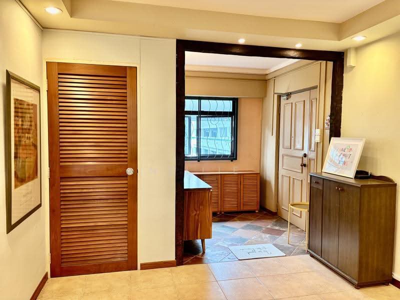 578 Hougang Avenue 4, 578 Hougang Avenue 4, Hougang / Punggol / Sengkang, 2 Bedrooms, 1,507 sqft, HDB Flat For Rent, by Nellie Law, 500256864 - Entrance - PropertyGuru.com.sg