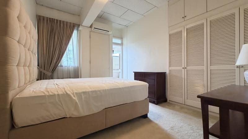 Hillcrest Arcadia, 251 Arcadia Road, Newton / Novena, 4 Bedrooms, 2,896 sqft, Condominium For Sale, by Mick Ho, 500256887 - Bedroom - PropertyGuru.com.sg