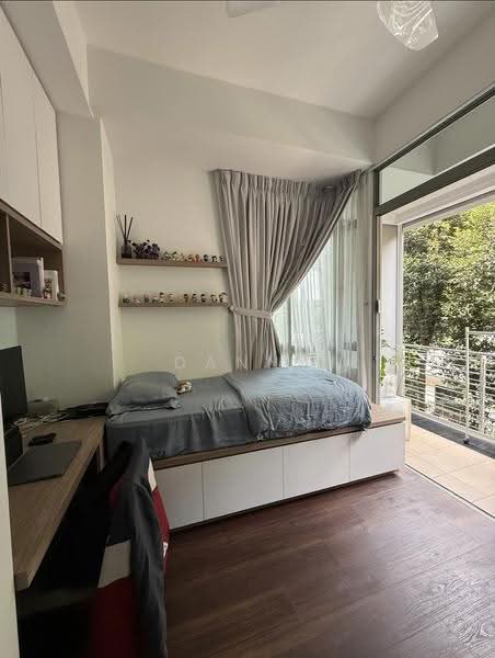 Venezio, 488 Upper East Coast Road, Bedok / Upper East Coast, 3 Bedrooms, 1,216 sqft, Apartment For Sale, by Danny Ou, 500256895 - PropertyGuru.com.sg
