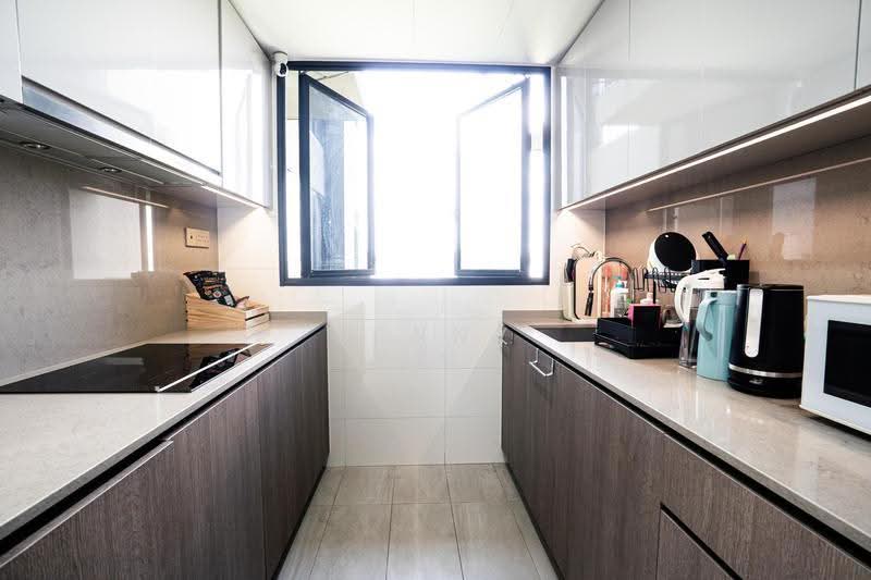Avenue South Residence, 1 Silat Avenue, Alexandra / Commonwealth, 4 Bedrooms, 1,496 sqft, Condominium For Sale, by Jenny Hui 许群婷, 500256897 - Kitchen - PropertyGuru.com.sg