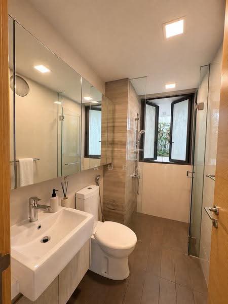 Hedges Park Condominium, 75 Flora Drive, Changi Airport / Changi Village, 2 Bedrooms, 915 sqft, Condominium For Sale, by Laura Lee, 500256901 - PropertyGuru.com.sg