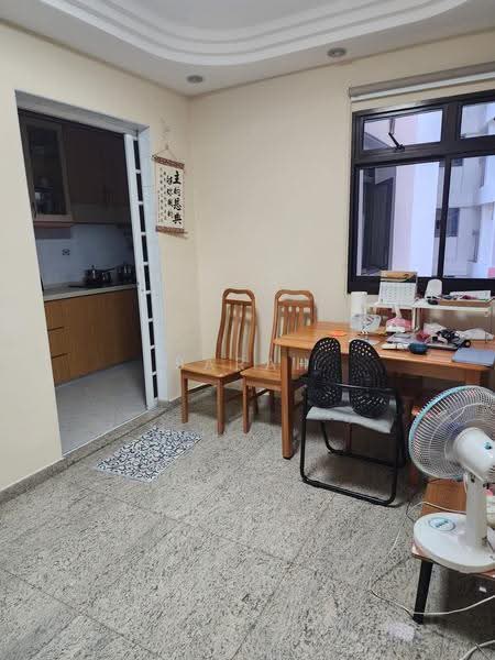 657B Jurong West Street 65, 657B Jurong West Street 65, Boon Lay / Jurong / Tuas, Room Rental, 119 sqft, HDB Flat For Rent, by Sarah Chang Chien, 500256902 - Dinning area - PropertyGuru.com.sg