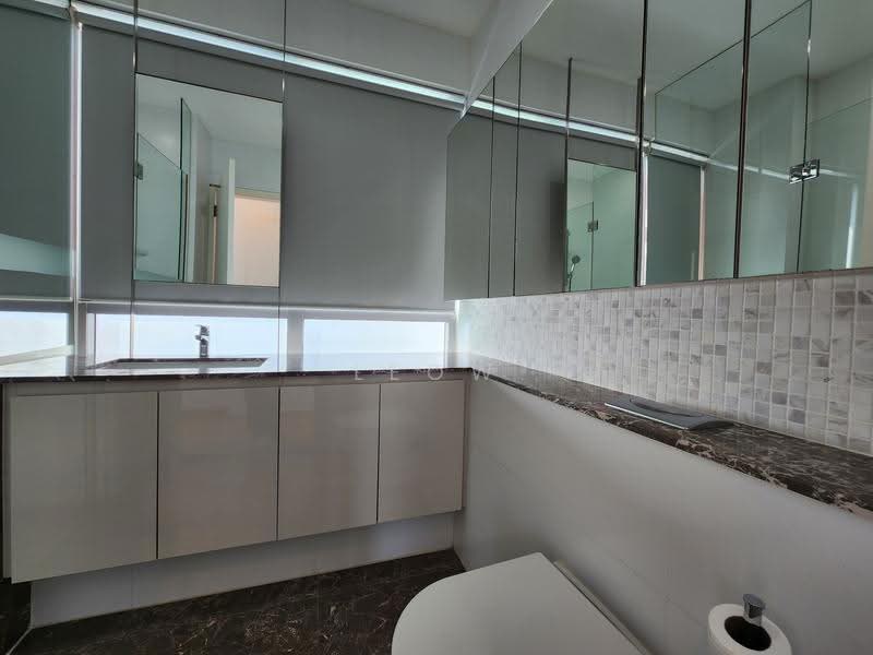 The Minton, 147 Hougang Street 11, Hougang / Punggol / Sengkang, 5 Bedrooms, 2,756 sqft, Condominium For Rent, by Leow Ziping, 500256907 - Bathroom - PropertyGuru.com.sg