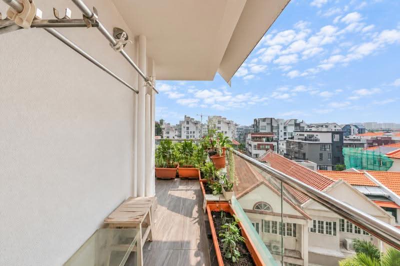 Palm Vista, 47A Lorong G Telok Kurau, East Coast / Marine Parade, 3 Bedrooms, 1,636 sqft, Condominium For Sale, by Elaine Wong, 500256908 - Balcony - PropertyGuru.com.sg
