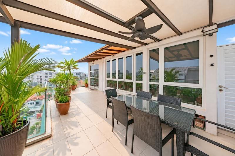 Palm Vista, 47A Lorong G Telok Kurau, East Coast / Marine Parade, 3 Bedrooms, 1,636 sqft, Condominium For Sale, by Elaine Wong, 500256908 - Balcony - PropertyGuru.com.sg