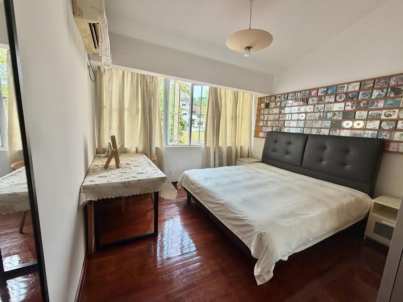Clementi Crescent, Clementi Crescent, Clementi Park / Upper Bukit Timah, Room Rental, 250 sqft, Terraced House For Rent, by Raymond Foo, 500256915 - Bedroom - PropertyGuru.com.sg