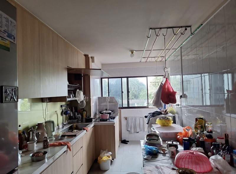 215 Serangoon Avenue 4, 215 Serangoon Avenue 4, Hougang / Punggol / Sengkang, Room Rental, 120 sqft, HDB Flat For Rent, by Benson Poh, 500256921 - Kitchen - PropertyGuru.com.sg