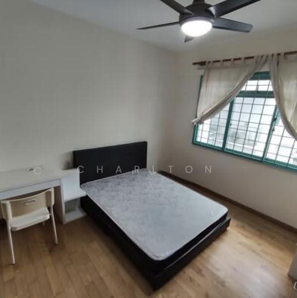 Changi Court, 702 Upper Changi Road East, Bedok / Upper East Coast, 2 Bedrooms, 925 sqft, Condominium For Rent, by Charlton Yeo, 500256928 - Bedroom - PropertyGuru.com.sg