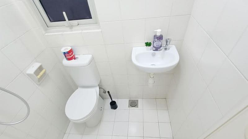 Visioncrest, 33 Oxley Rise, Orchard / River Valley, Room Rental, 85 sqft, Condominium For Rent, by Jim Tan, 500256936 - Bathroom - PropertyGuru.com.sg