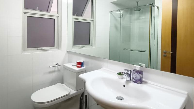 Visioncrest, 33 Oxley Rise, Orchard / River Valley, Room Rental, 85 sqft, Condominium For Rent, by Jim Tan, 500256936 - Bathroom - PropertyGuru.com.sg