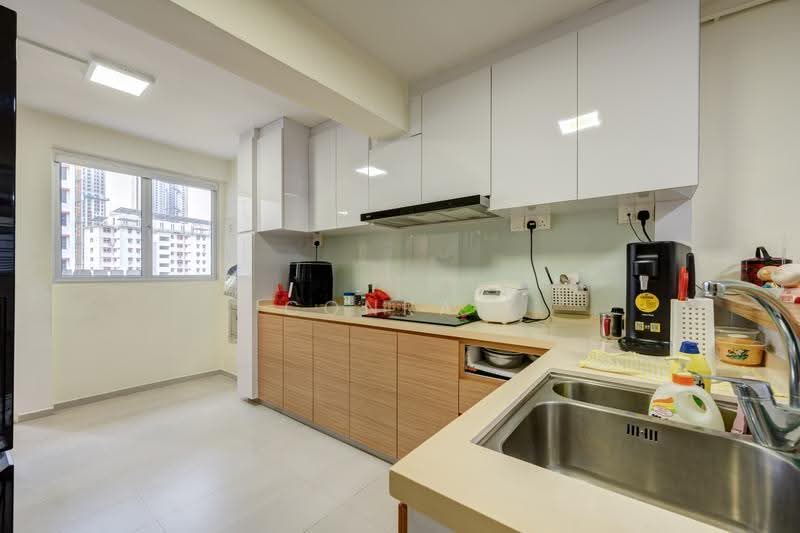 119 Bukit Merah View, 119 Bukit Merah View, Alexandra / Commonwealth, 2 Bedrooms, 700 sqft, HDB Flat For Sale, by Conrad Lim 林松泽, 500256942 - PropertyGuru.com.sg