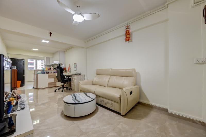 119 Bukit Merah View, 119 Bukit Merah View, Alexandra / Commonwealth, 2 Bedrooms, 700 sqft, HDB Flat For Sale, by Conrad Lim 林松泽, 500256942 - PropertyGuru.com.sg