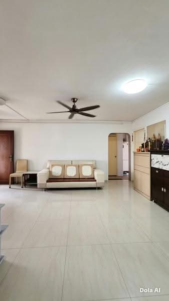 536 Jurong West Street 52, 536 Jurong West Street 52, Boon Lay / Jurong / Tuas, 3 Bedrooms, 1,001 sqft, HDB Flat For Sale, by James Yeo, 500256947 - Living Room - PropertyGuru.com.sg