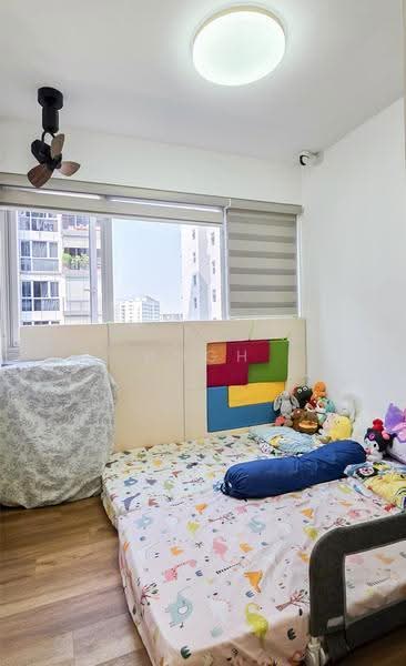 Ecopolitan, Punggol Walk, Hougang / Punggol / Sengkang, 4 Bedrooms, 1,367 sqft, Condominium For Sale, by Hugh Lee, 500256951 - Bedroom - PropertyGuru.com.sg