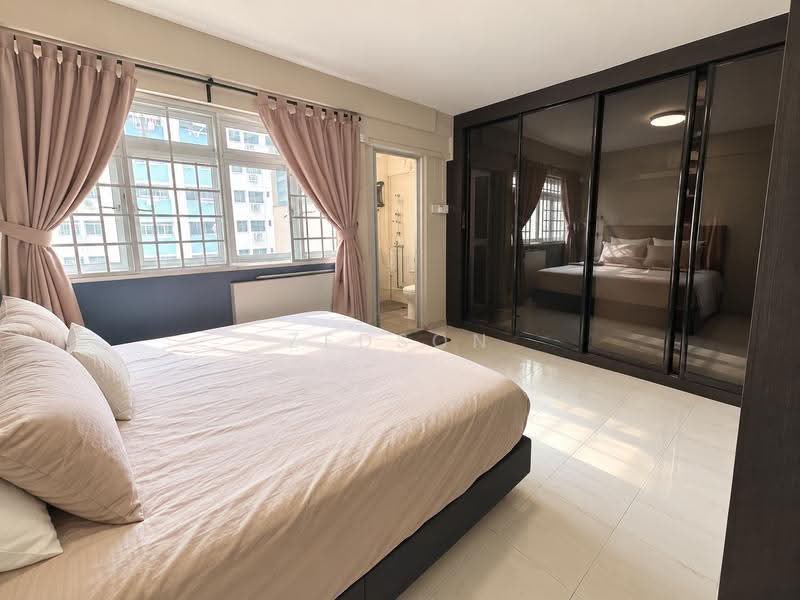 229 Yishun Street 21, 229 Yishun Street 21, Sembawang / Yishun, 3 Bedrooms, 1,302 sqft, HDB Flat For Sale, by Zedson Tan, 500256961 - Bedroom - PropertyGuru.com.sg
