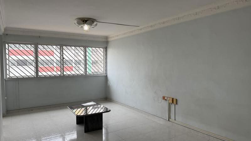 787 Yishun Ring Road, 787 Yishun Ring Road, Sembawang / Yishun, 3 Bedrooms, 1,302 sqft, HDB Flat For Sale, by May Lee, 500256970 - Living Room - PropertyGuru.com.sg