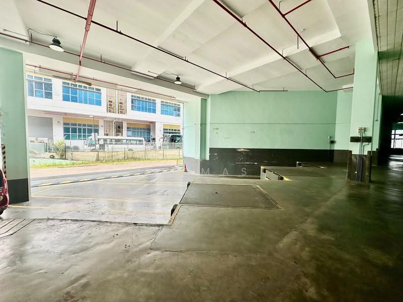 Liberty Warehouse Complex, 220 Tagore Lane, Mandai / Upper Thomson, 2,013 sqft, Light Industrial (B1) For Sale, by Thomas Seah, 500256975 - Exterior - CommercialGuru.com.sg