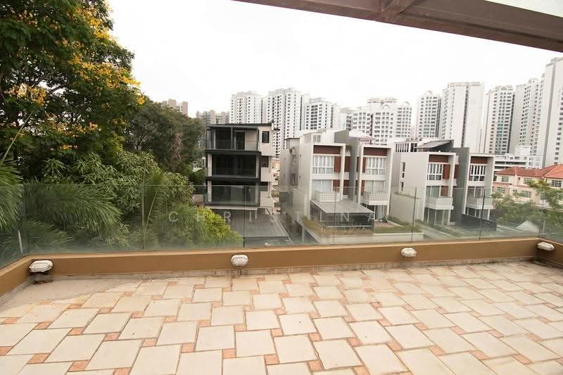 Gerald Mugliston Estate, Mugliston Gradens, Seletar / Yio Chu Kang, 6 Bedrooms, 6,850 sqft, Bungalow House For Sale, by Christina Wong, 500256977 - Exterior - PropertyGuru.com.sg