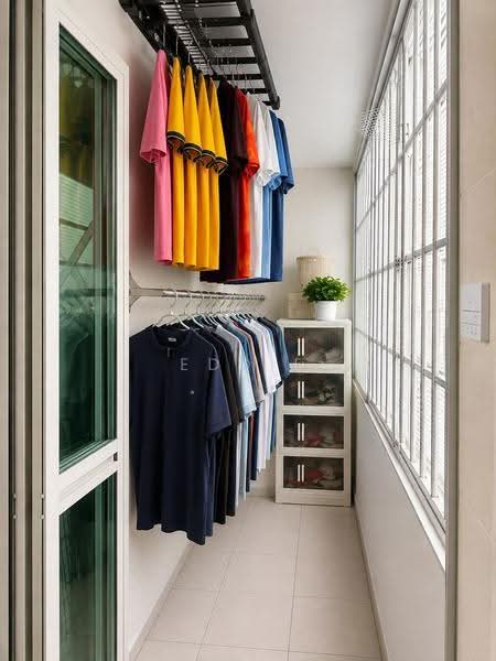 303D Punggol Place, 303D Punggol Place, Hougang / Punggol / Sengkang, 3 Bedrooms, 1,001 sqft, HDB Flat For Sale, by Eddie Tham, 500256982 - Balcony - PropertyGuru.com.sg