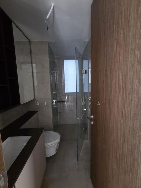 Grand Dunman, 18 Dunman Road, East Coast / Marine Parade, 3 Bedrooms, 958 sqft, Condominium For Sale, by Alfie Isa, 500256987 - Bathroom - PropertyGuru.com.sg