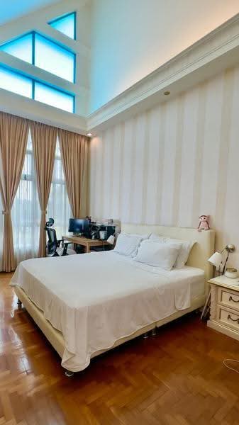 Tai Keng Villas, Jalan Kelichap, Hougang / Punggol / Sengkang, 6 Bedrooms, 3,000 sqft, Terraced House For Sale, by PRISCILLA LEONG LIYI, 500256988 - Bedroom - PropertyGuru.com.sg
