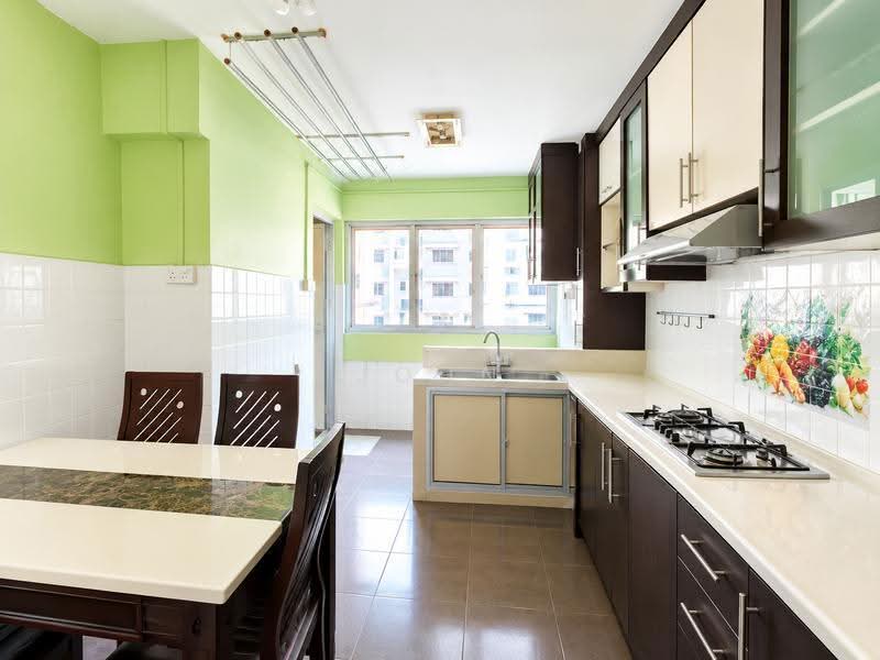 263 Yishun Street 22, 263 Yishun Street 22, Sembawang / Yishun, 2 Bedrooms, 689 sqft, HDB Flat For Sale, by John Lee, 500257005 - Kitchen - PropertyGuru.com.sg