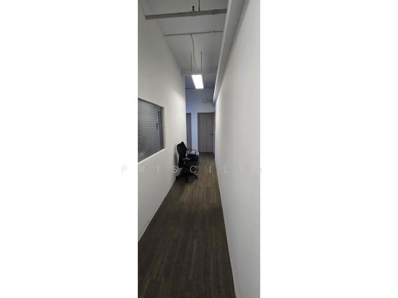 Wcega Tower, 21 Bukit Batok Crescent, Dairy Farm / Bukit Panjang / Choa Chu Kang, 1,991 sqft, Light Industrial (B1) For Sale, by Priscilla Lee, 500257018 - Corridor - CommercialGuru.com.sg