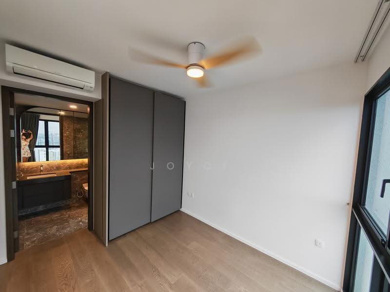 Avenue South Residence, 11 Silat Avenue, Alexandra / Commonwealth, 2 Bedrooms, 732 sqft, Condominium For Sale, by Joyce Yeo 杨惠婷, 500257021 - Bedroom - PropertyGuru.com.sg