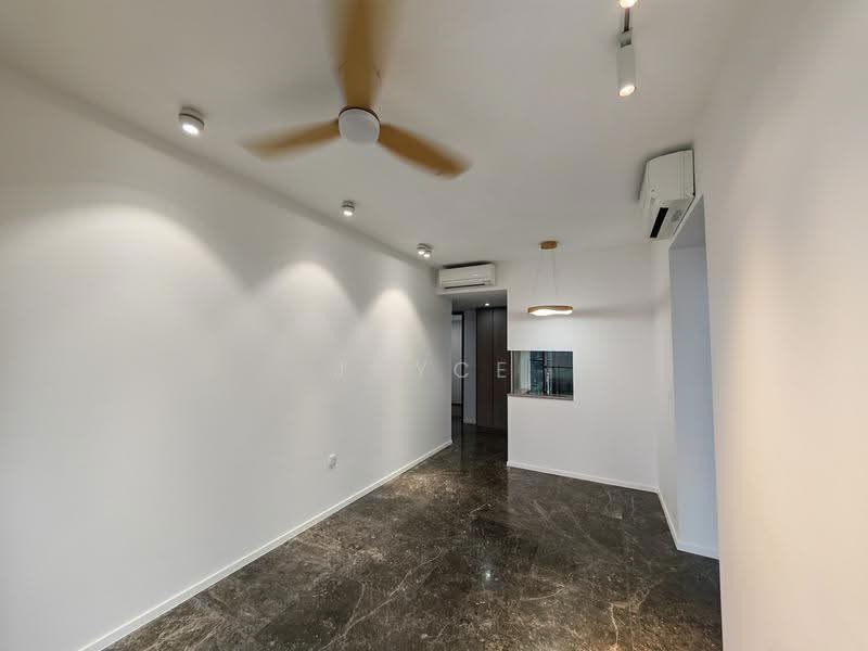 Avenue South Residence, 11 Silat Avenue, Alexandra / Commonwealth, 2 Bedrooms, 732 sqft, Condominium For Sale, by Joyce Yeo 杨惠婷, 500257021 - Living Room - PropertyGuru.com.sg