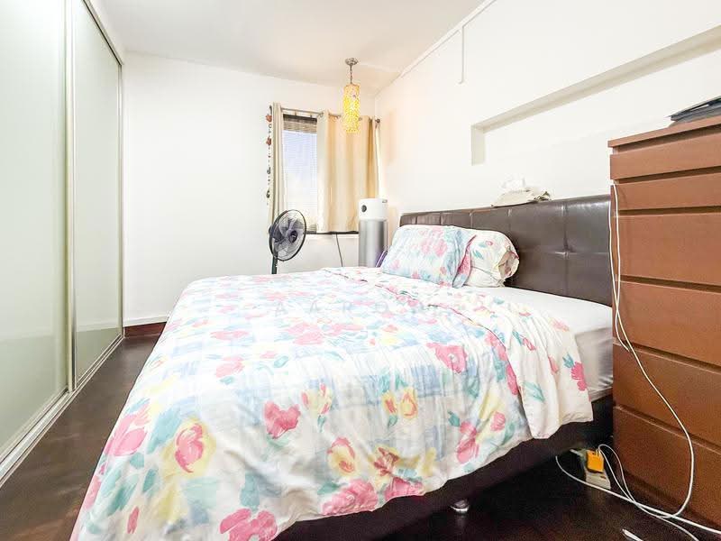 109 Spottiswoode Park Road, 109 Spottiswoode Park Road, Chinatown / Tanjong Pagar, 3 Bedrooms, 1,302 sqft, HDB Flat For Sale, by Aaron Leong, 500257029 - Bedroom - PropertyGuru.com.sg