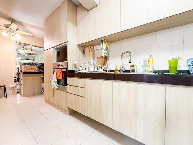 109 Spottiswoode Park Road, 109 Spottiswoode Park Road, Chinatown / Tanjong Pagar, 3 Bedrooms, 1,302 sqft, HDB Flat For Sale, by Aaron Leong, 500257029 - Kitchen - PropertyGuru.com.sg