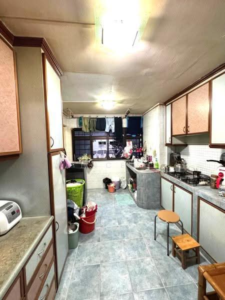 363 Clementi Avenue 2, 363 Clementi Avenue 2, Buona Vista / West Coast / Clementi New Town, 2 Bedrooms, 721 sqft, HDB Flat For Sale, by Vincent Foo, 500257032 - Kitchen - PropertyGuru.com.sg