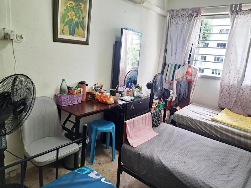511 Ang Mo Kio Avenue 8, 511 Ang Mo Kio Avenue 8, Ang Mo Kio / Bishan / Thomson, Room Rental, 100 sqft, HDB Flat For Rent, by Ina Sultan, 500257035 - Bedroom - PropertyGuru.com.sg