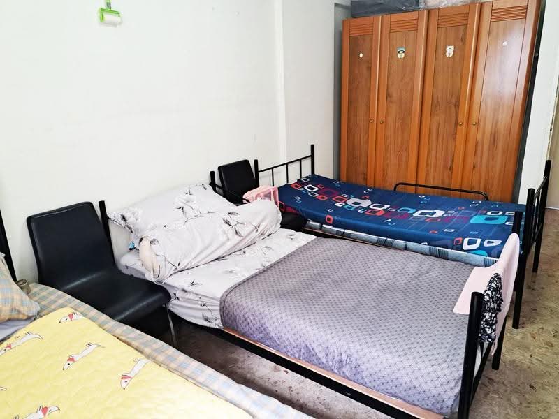 511 Ang Mo Kio Avenue 8, 511 Ang Mo Kio Avenue 8, Ang Mo Kio / Bishan / Thomson, Room Rental, 100 sqft, HDB Flat For Rent, by Ina Sultan, 500257035 - Bedroom - PropertyGuru.com.sg