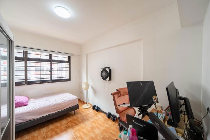 509B Wellington Circle, 509B Wellington Circle, Sembawang / Yishun, 3 Bedrooms, 968 sqft, HDB Flat For Sale, by Alerie Huang, 500257039 - Bedroom - PropertyGuru.com.sg