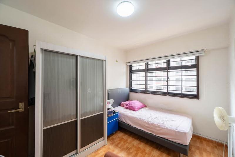 509B Wellington Circle, 509B Wellington Circle, Sembawang / Yishun, 3 Bedrooms, 968 sqft, HDB Flat For Sale, by Alerie Huang, 500257039 - Bedroom - PropertyGuru.com.sg