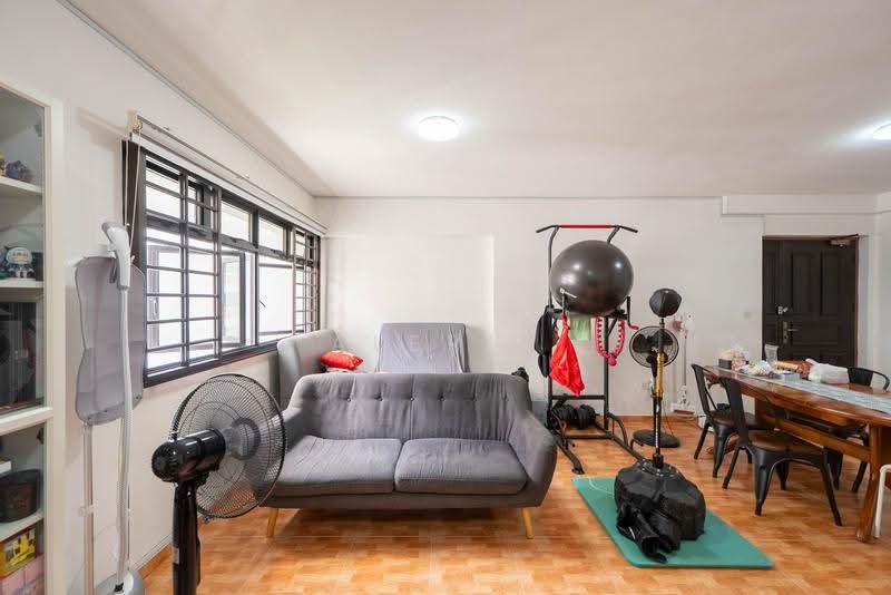 509B Wellington Circle, 509B Wellington Circle, Sembawang / Yishun, 3 Bedrooms, 968 sqft, HDB Flat For Sale, by Alerie Huang, 500257039 - Living Room - PropertyGuru.com.sg