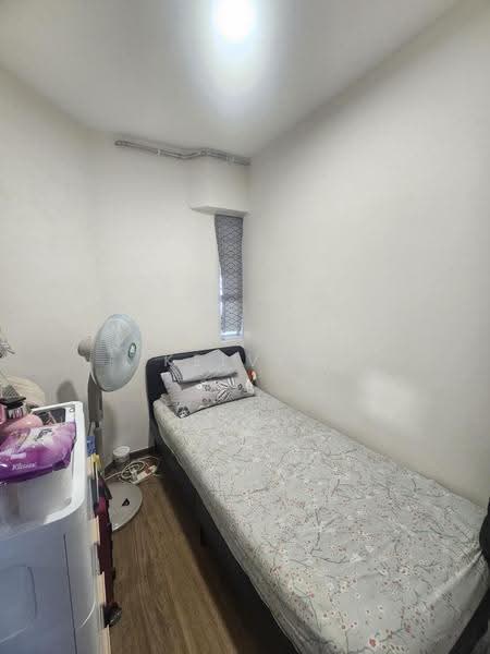 Ivory Heights, 124 Jurong East Street 13, Boon Lay / Jurong / Tuas, 4 Bedrooms, 1,701 sqft, Condominium For Sale, by Kelvin Lim, 500257042 - Helper Bedroom - PropertyGuru.com.sg