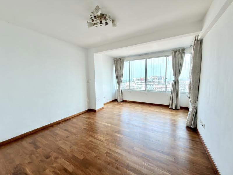 Bedok Court, 295 Bedok South Avenue 3, Bedok / Upper East Coast, 4 Bedrooms, 2,260 sqft, Condominium For Rent, by Ashley Thio, 500257043 - Living Room - PropertyGuru.com.sg