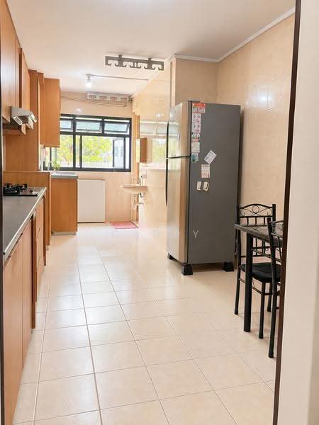 253 Jurong East Street 24, 253 Jurong East Street 24, Boon Lay / Jurong / Tuas, 2 Bedrooms, 753 sqft, HDB Flat For Sale, by Candy Tay, 500257044 - Kitchen - PropertyGuru.com.sg