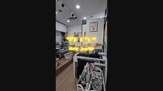 Orchard Plaza, 150 Orchard Road, Orchard / River Valley, 215 sqft, Other Retail For Rent, by Ava Soh, 500257045 - CommercialGuru.com.sg