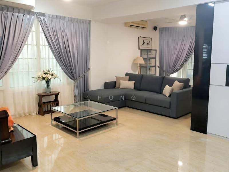 FRANKEL BIG SEMI-D LAND NEAR SIGLAP CENTRE AT LOW $16XX PSF, EAST COAST NEAR FRANKEL/LOTHIAN/BURNFOOT, East Coast / Marine Parade, 5 Bedrooms, 3,321 sqft, Semi-Detached House For Sale, by Chong Chen Nam, 500257050 - Living Room - PropertyGuru.com.sg