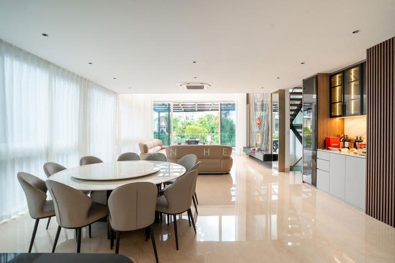 Open House! 1km to Tao Nan! Brand New 5 Storey Corner Terrace with Lift & Pool, East Coast / Marine Parade, 6 Bedrooms, 7,550 sqft, Corner Terrace For Sale, by Ryan Heng, 500257051 - Living Room - PropertyGuru.com.sg
