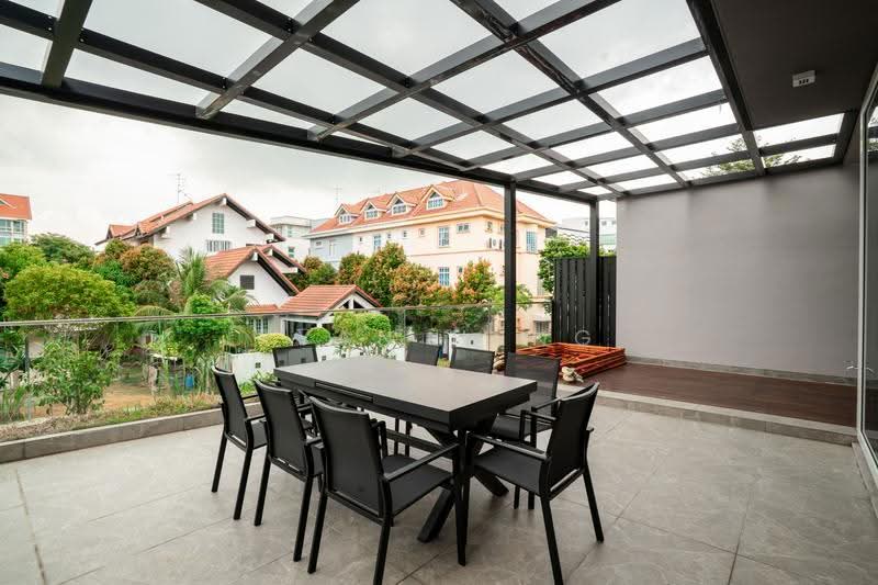 Open House! 1km to Tao Nan! Brand New 5 Storey Corner Terrace with Lift & Pool, East Coast / Marine Parade, 6 Bedrooms, 7,550 sqft, Corner Terrace For Sale, by Ryan Heng, 500257051 - Balcony - PropertyGuru.com.sg