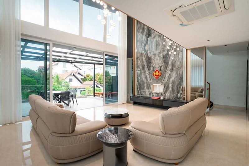 Open House! 1km to Tao Nan! Brand New 5 Storey Corner Terrace with Lift & Pool, East Coast / Marine Parade, 6 Bedrooms, 7,550 sqft, Corner Terrace For Sale, by Ryan Heng, 500257051 - Living Room - PropertyGuru.com.sg