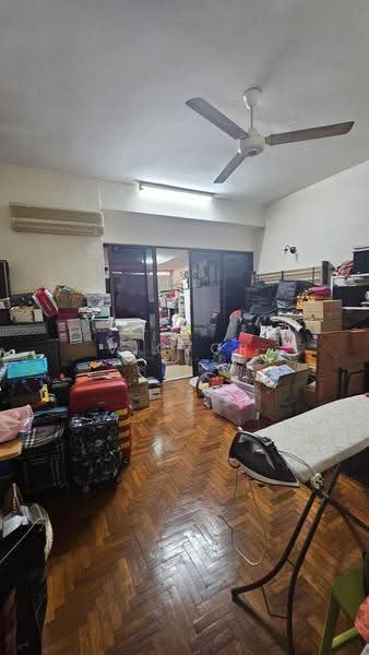 Jalan Pernama, Jalan Pernama, Changi Airport / Changi Village, 4 Bedrooms, 2,800 sqft, Semi-Detached House For Sale, by Victor Tan, 500257055 - Living Room - PropertyGuru.com.sg