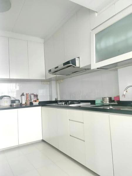 779 Woodlands Crescent, 779 Woodlands Crescent, Admiralty / Woodlands, 3 Bedrooms, 1,291 sqft, HDB Flat For Sale, by Patrick Chiok, 500257057 - Kitchen - PropertyGuru.com.sg