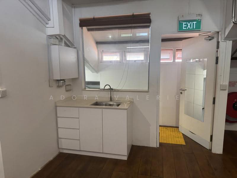 87 kampong bahru, Kampong Bahru Road, Chinatown / Tanjong Pagar, 350 sqft, Shop / Shophouse For Rent, by Adora Valerie Tay, 500257060 - Interior - CommercialGuru.com.sg