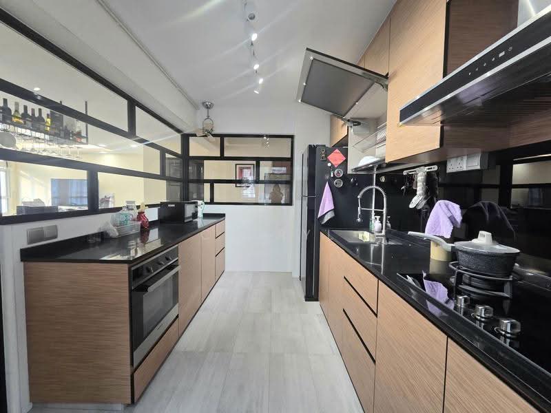 812A Choa Chu Kang Avenue 7, 812A Choa Chu Kang Avenue 7, Dairy Farm / Bukit Panjang / Choa Chu Kang, 3 Bedrooms, 1,216 sqft, HDB Flat For Sale, by Cheryl Tan, 500257071 - PropertyGuru.com.sg