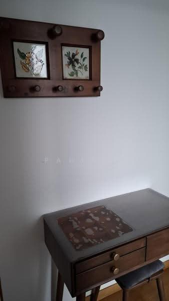 Ferrell Residences, 327 Bukit Timah Road, Tanglin / Holland / Bukit Timah, Room Rental, 150 sqft, Condominium For Rent, by Pauline Lim, 500257072 - Interior - PropertyGuru.com.sg